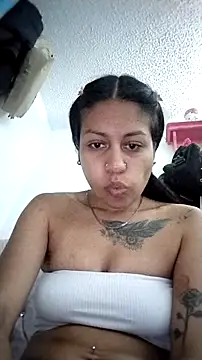 Chat +18 de Tiphanydirty3 ao vivo
