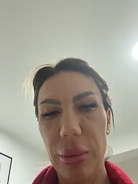 LoreennAny Chat XXX live