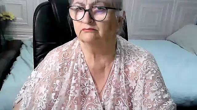 LolkaAlyss' Live XXX Chat