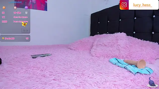 Chat XXX ao vivo de Lucyy-hess