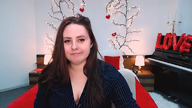 Chat +18 de Hennessy_bunny ao vivo