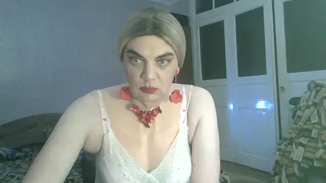 عرض كام NiraFrost