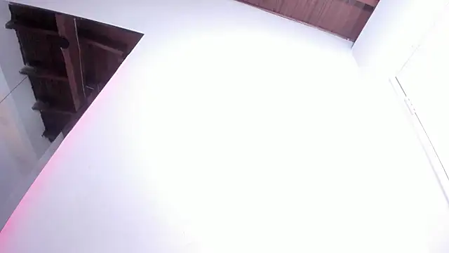 mirandaduboiss' Live XXX Chat