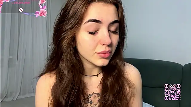 ScaNovaXen_'s Live XXX Chat