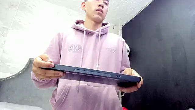 matias_jeong's Live Sex Cam Show