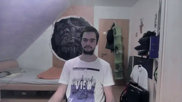 Chris23547 Webcam-Show