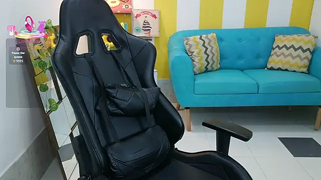 _alina_9 现场XXX聊天