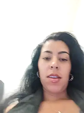 Luianna's Live XXX Chat