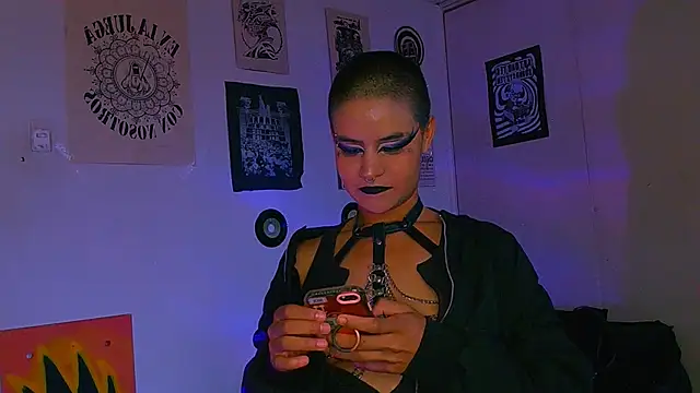 Chat +18 de alex_one888 ao vivo