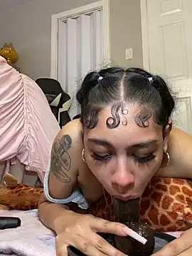 badbaby187 Live XXX-chat