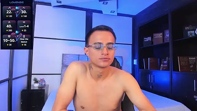 دردشة LiamDeep الجنسية المباشرة