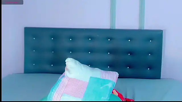 malahya_ live XXX chat