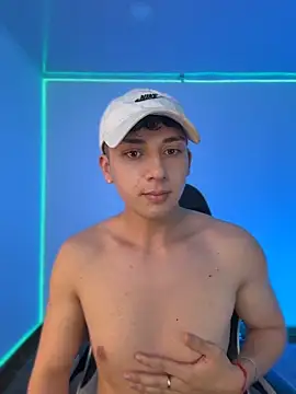 oliver_kyy Webcam-Show