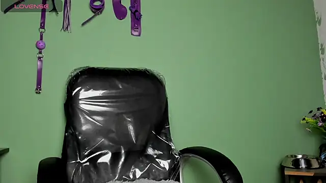 hazz_smith_'s Live XXX Chat