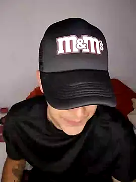 Ferrandiz23's Live XXX Chat