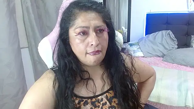 Онлайн чат XXX Keyla01_