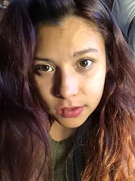 XXX chat uživo modela 3littles