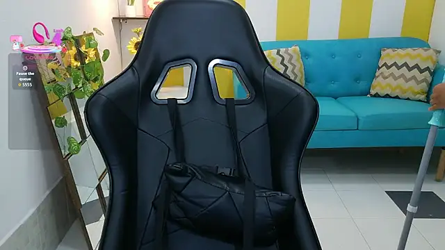 _alina_9のライブXXXチャット