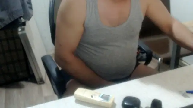 LiONTURK Adlı Modelin Web Kamerası Şovu