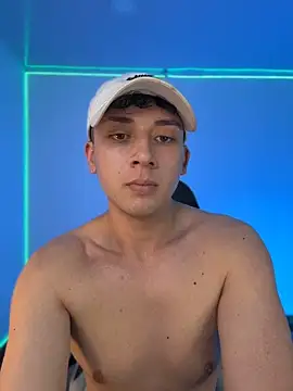 oliver_kyyのライブXXXチャット