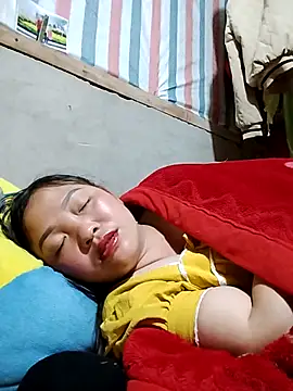 Minkine022 在線直播表演