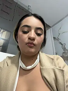 Antonella_Julieta's Webcam Show