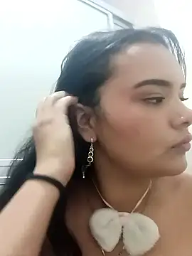 Chat +18 de Emily_Rouse23 ao vivo