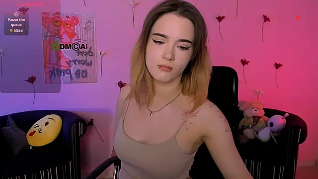 Chat XXX Live liana_kisses