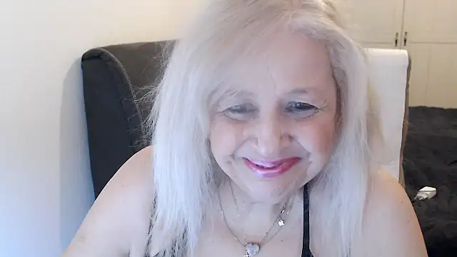 SusiLifeXXX's Live XXX Chat