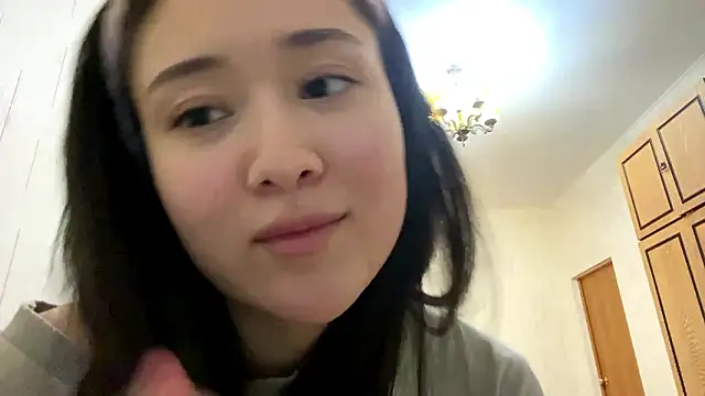 YourMiIa Obrolan Langsung XXX