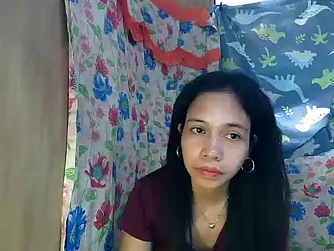 PinaySkinnyGirln Live XXX chat