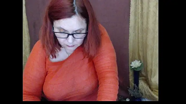 XXX chat uživo modela PlayfullMature