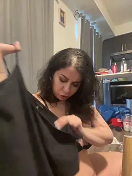 holyeroticss Live XXX-Chat