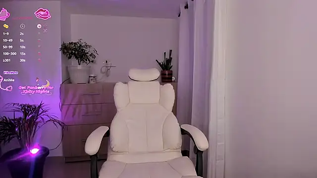 Niicoleta: απευθείας συνομιλία ΧΧΧ