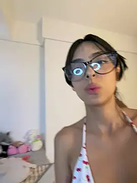 ZaraLuuv Adlı Modelin Canlı XXX Sohbeti