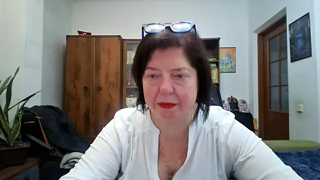 Chat +18 de Violet_Pulse ao vivo