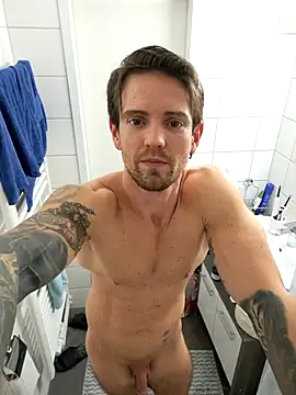 Mystery_Mark Adlı Modelin Web Kamerası Şovu