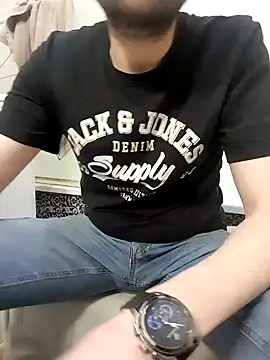 عرض كام 80julien