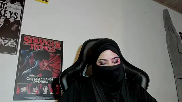 Azahara_ahmad Show Webcam