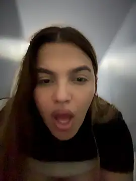 Colibri_xxx's Live XXX Chat