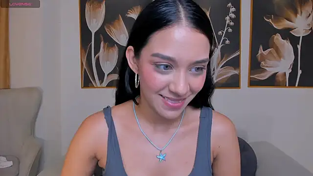 AmaliaCrus Adlı Modelin Canlı XXX Sohbeti