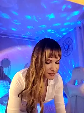 XXX chat uživo modela Luna_Kitanna