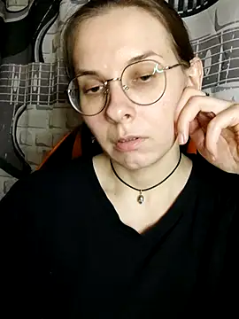 Aashikalaa 라이브 XXX 채팅