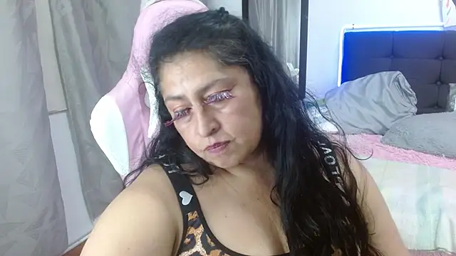 Keyla01_ Live XXX-chat