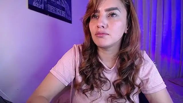 Lu_perez Chat XXX in diretta