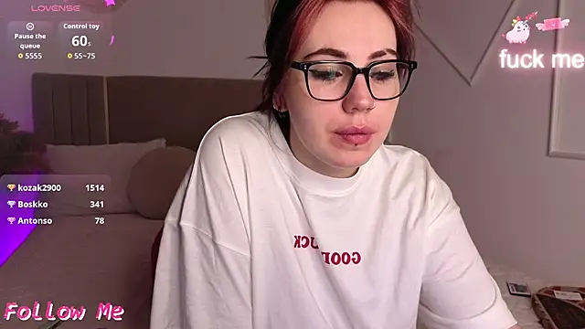 Kittycat_meooow Chat XXX live