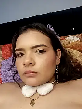 Emily_Rouse23 Chat XXX live