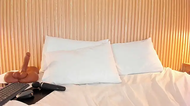 NahimiThompson লাইভ XXX চ্যাট