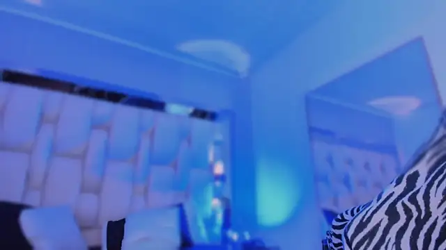 revenmiller_'s Live XXX Chat