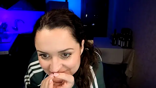 Cerann1 라이브 XXX 채팅